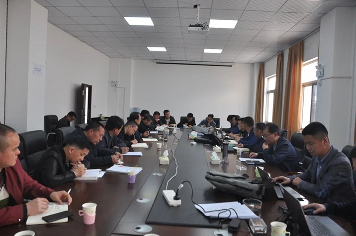 云煤（KU酷游官网）集团煤矿安全放哨第二督导组到陆东煤矿发展安全出产尺度化治理系统建设初审验收