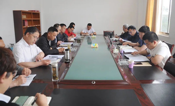 云煤（KU酷游官网）集团总经理助理、鼎新办主任陈家昆一行到陆东煤矿公司发展深入国企鼎新三年行动专项督导