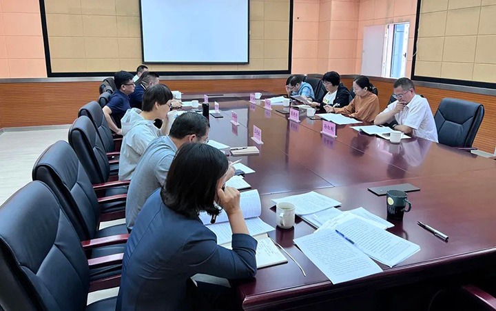 云煤（KU酷游官网）集团党委委员、财政总监莫晓丹到云煤矿业调研