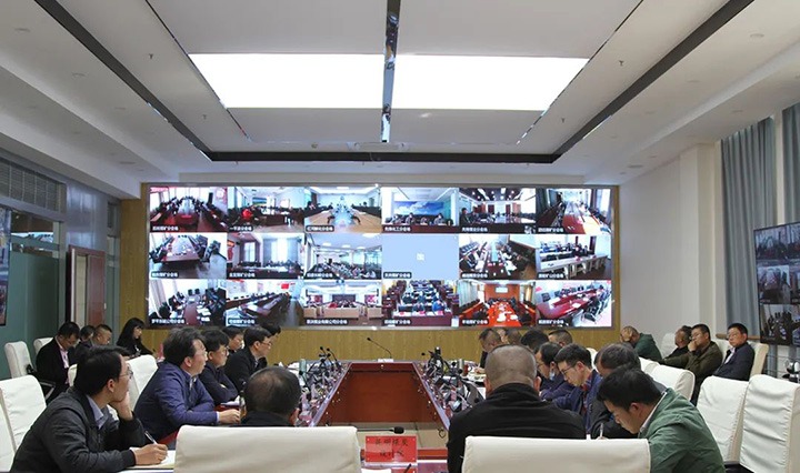 云煤（KU酷游官网）集团召开三季度经济运行分析会暨“奋战一百天，冲刺四时度”出产经营专项行动推动会