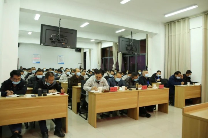 云煤（KU酷游官网）集团党委委员、副总经理施从伟到镇雄煤业宣讲党的二十大心灵