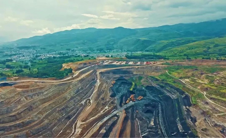 云煤集团：鼎新行动浴火沉生，担任煤炭兜底沉任