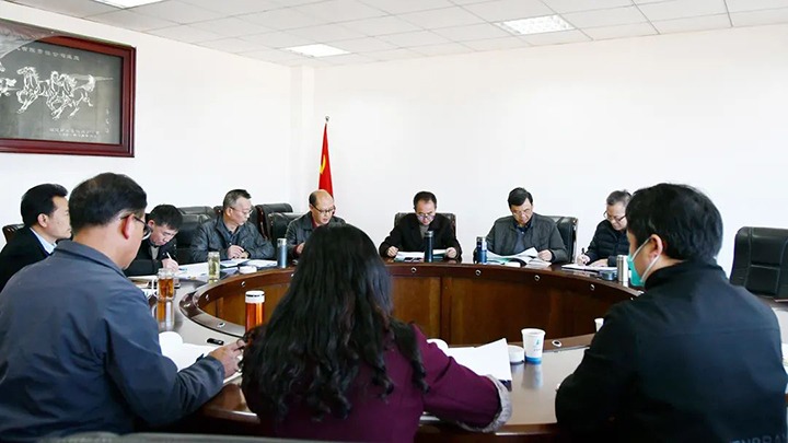 云煤（KU酷游官网）集团党委副书记、副董事长、总经理高建嵩一行到云维集团领导年度民主生涯会