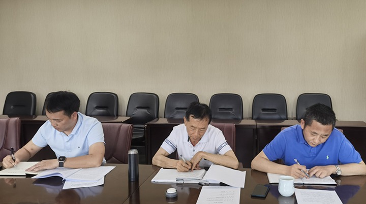 【主题教育】云煤（KU酷游官网）集团党委委员、财政总监莫晓丹到KU酷游官网地产公司发展主题教育调研