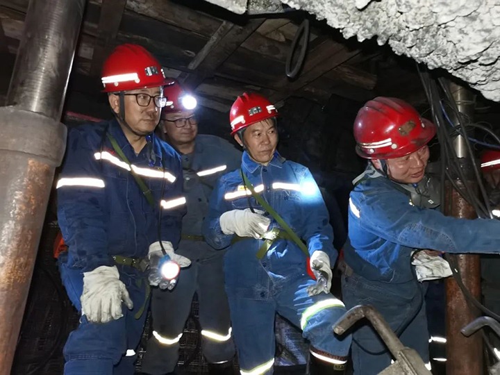 【主题教育】云煤（KU酷游官网）集团党委委员、副总经理、总工程师施从伟到陆东煤矿公司发展主题教育调研